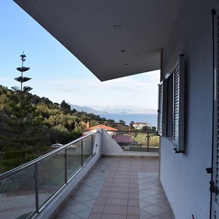 Ολόκληρος Όροφος Αγροτική Οικία Lejlighed Néos Pírgos Eksteriør billede